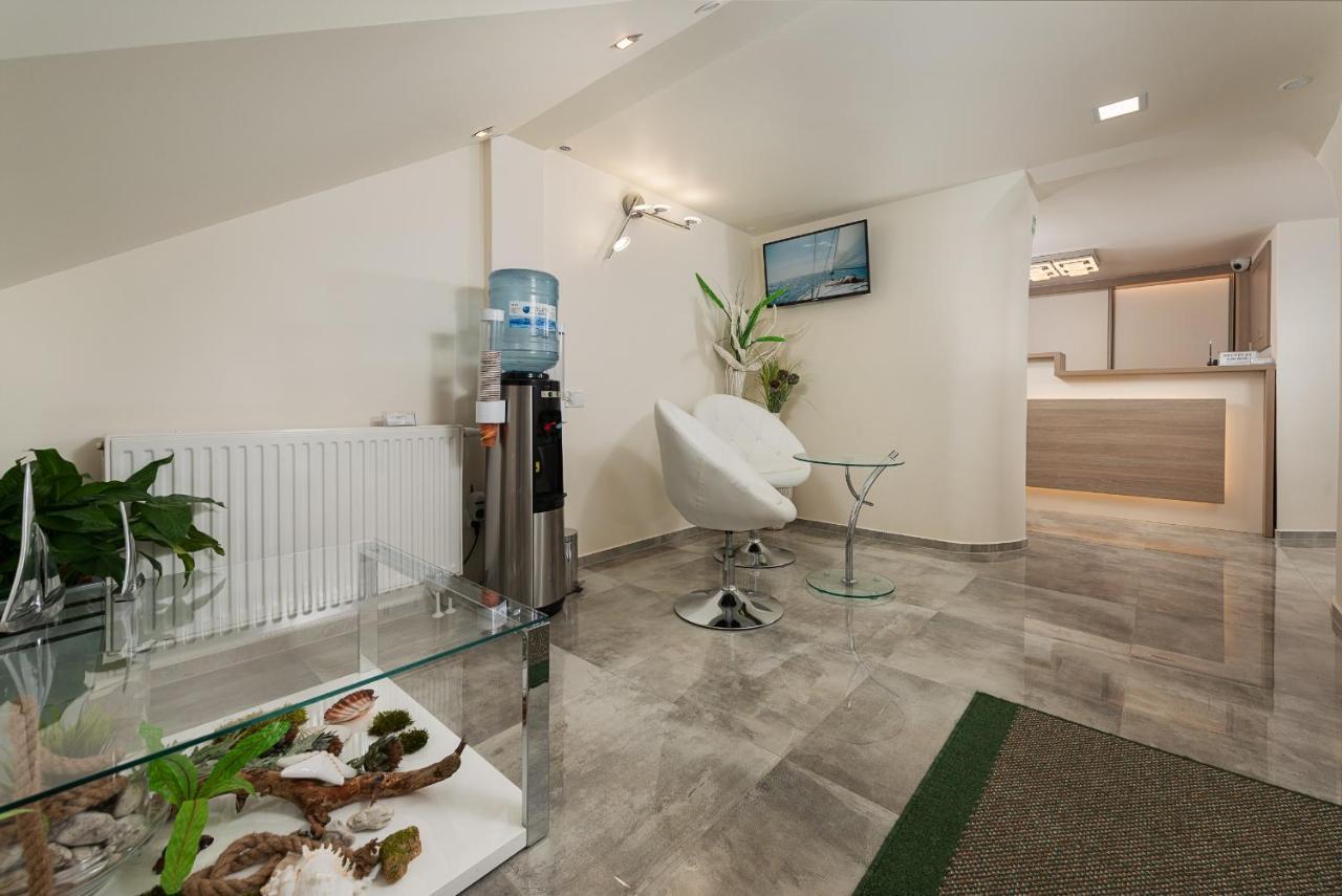 Kameralny Aparthotel Elegante Wladyslawowo - Adults Only Екстер'єр фото