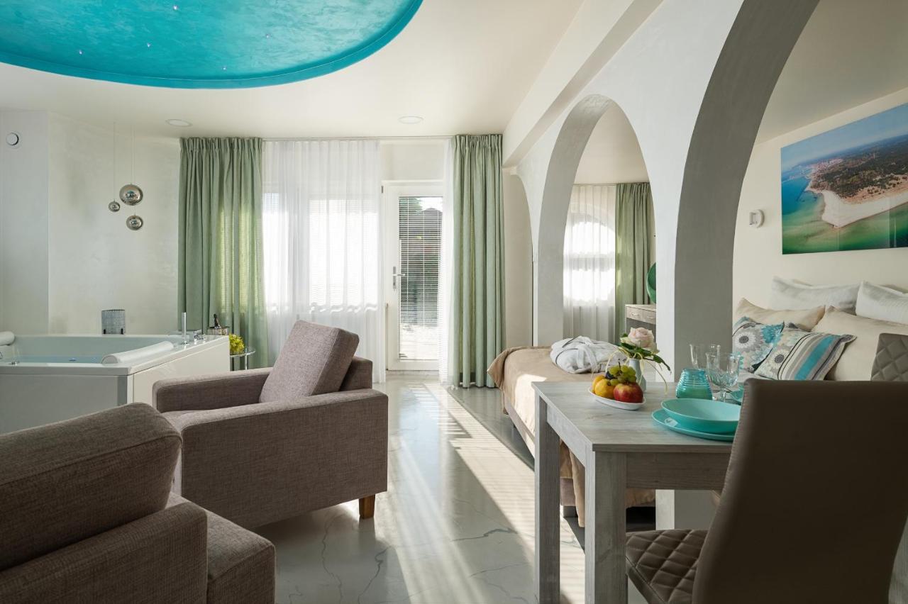 Kameralny Aparthotel Elegante Wladyslawowo - Adults Only Екстер'єр фото